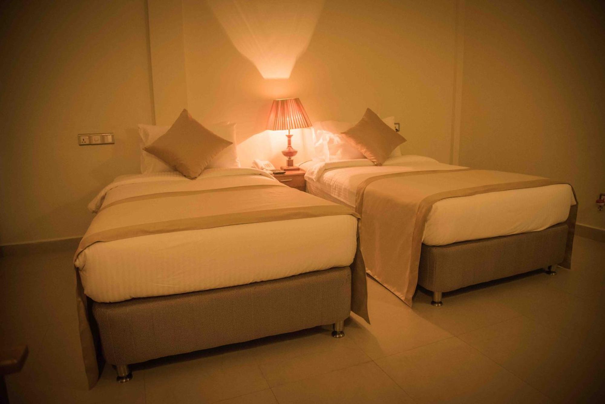 Sungreen Resort Habarana Exterior foto