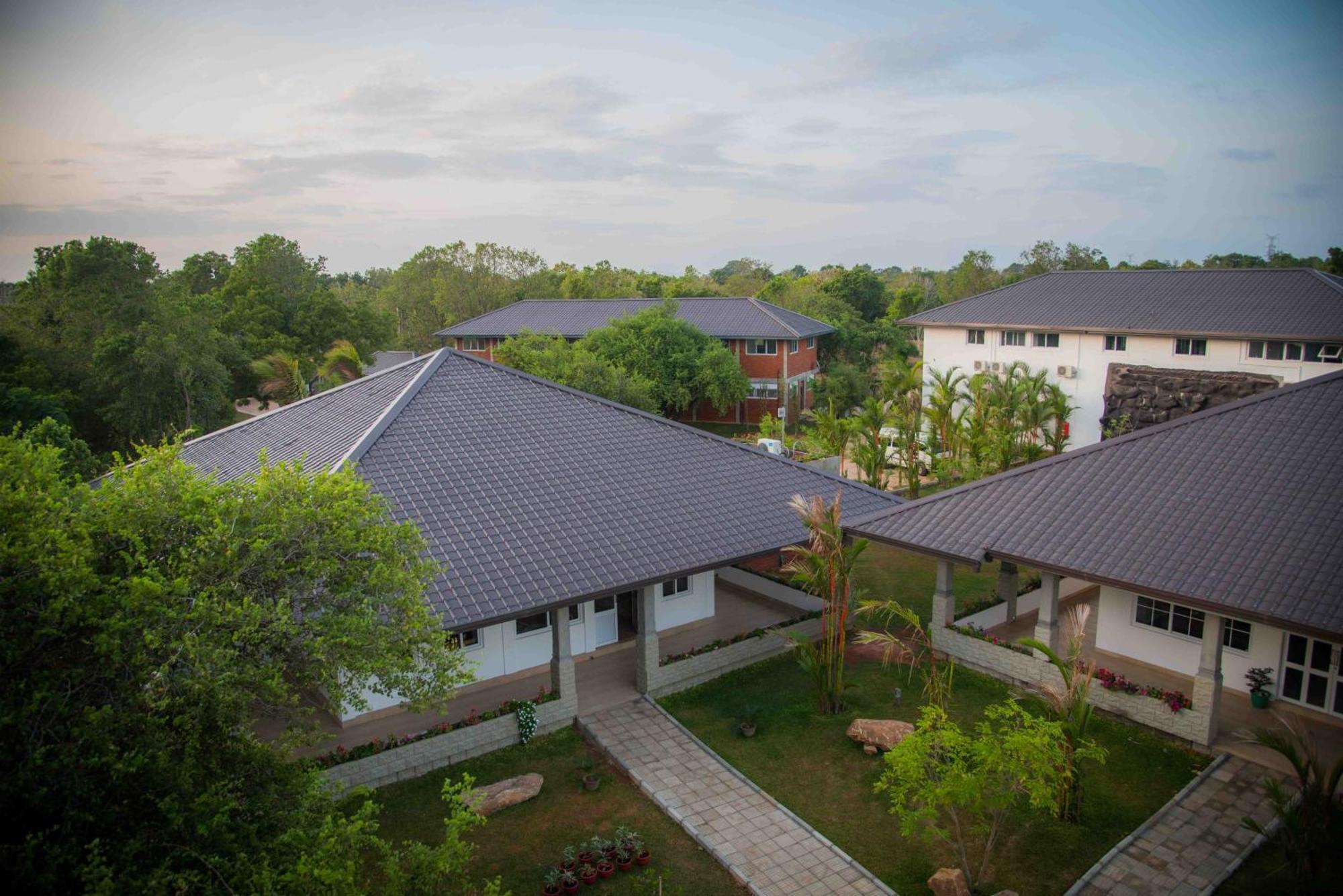 Sungreen Resort Habarana Exterior foto