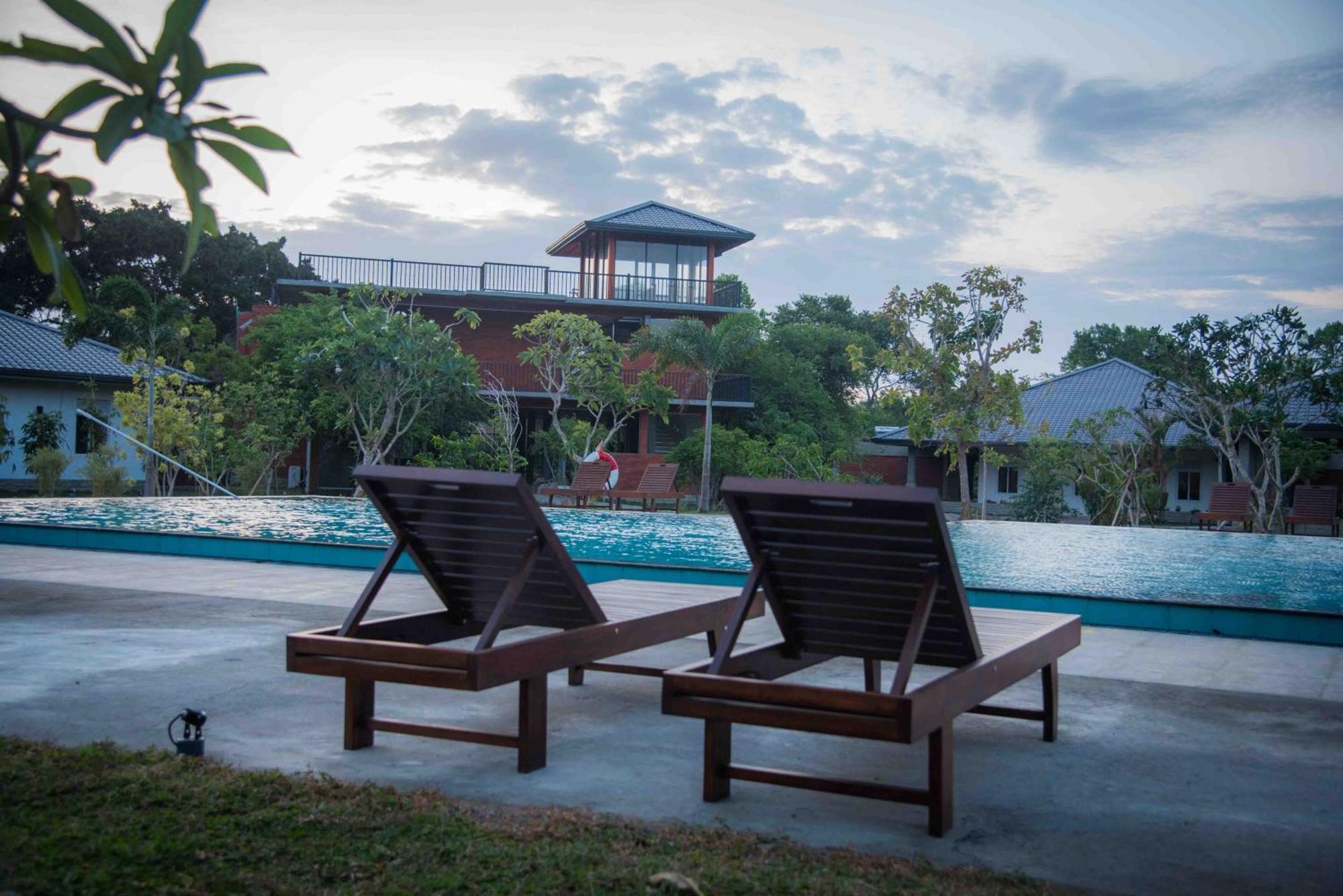 Sungreen Resort Habarana Exterior foto